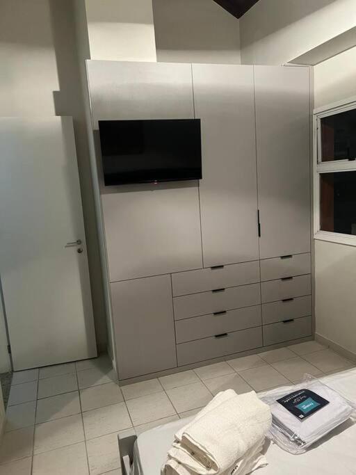 Apartment Em Angra Ao Lado Do Shopping Piratas