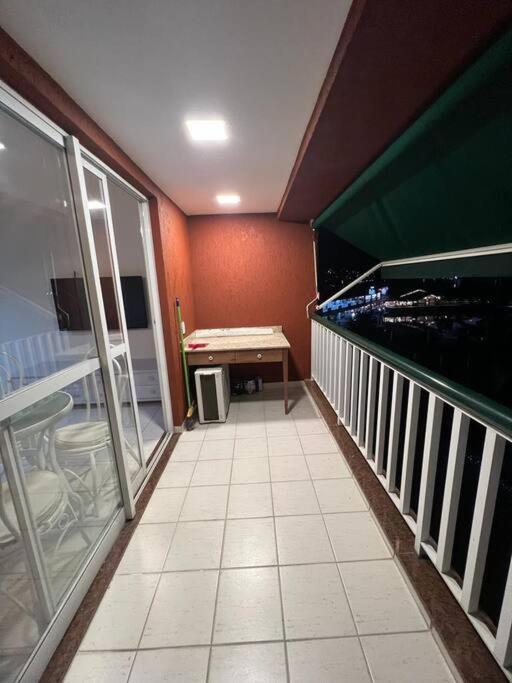 Em Angra Ao Lado Do Shopping Piratas Apartment Angra dos Reis
